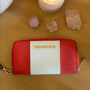 Michael Kors wristlet wallet